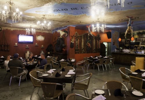 La Zona Dorada de Los Cabos Enciende la Escena Restaurantera