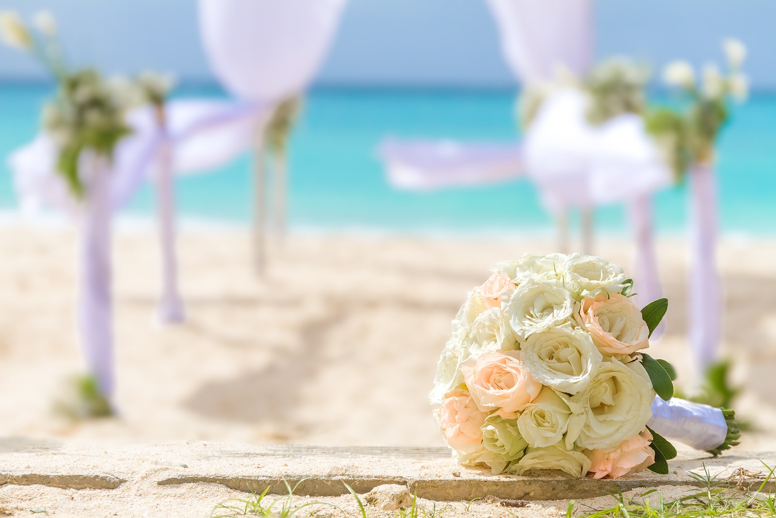 Cabo San Lucas es el mejor lugar para celebrar una boda
