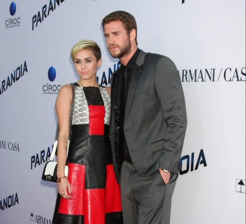 ¿Liam Hemsworth está comprometido o no con Miley Cyrus?