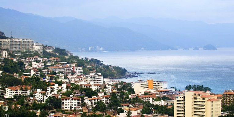 Los Propietarios de Grand Solmar Tiempo Compartido recomiendan viajar a Puerto Vallarta