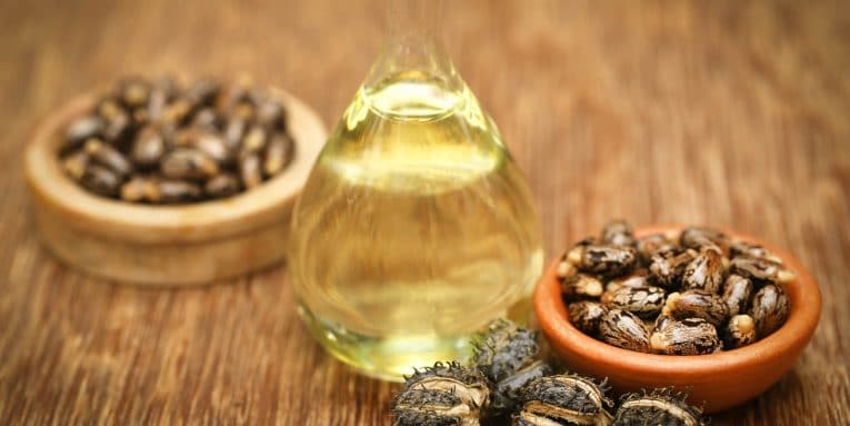 castor oil, container of ready-to-use in medicine and cosmetics castor oil, cones and leaves of the plant of castor oil, aceite de ricino laxante, aceite de ricino pestañas, aceite de ricino precio, aceite de ricino barba, aceite de ricino para la cara, aceite de ricino para el cabello, aceite de ricino donde comprar, aceite de ricino comprar