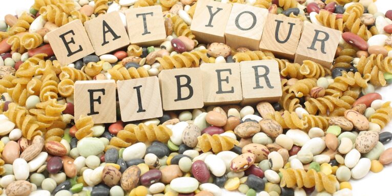alimentos altos en fibra, alimentos ricos en fibra, alimentos con fibra, alimentos altos en fibra soluble, cereales ricos en fibra, fibra para que sirve, tipos de fibra, que hace la fibra