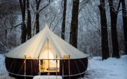glamping, glamping en invierno, consejos para salir de camping en invierno, glamping en clima frío, acampar en invierno